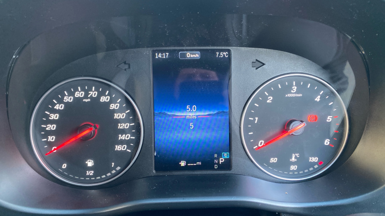 Mercedes-Benz Vito L2 Diesel Rwd 116CDI Pro Crew Van 9G-Tronic